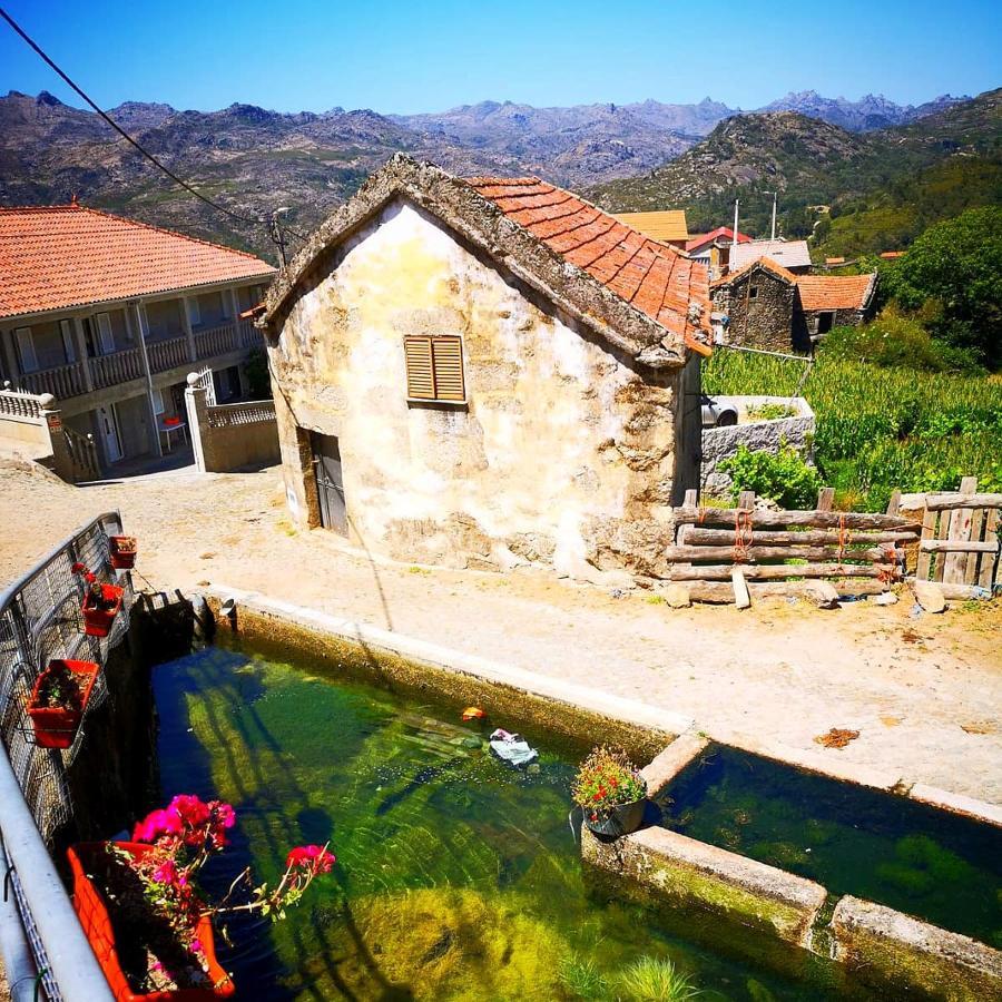 Casa Do Faqueiro De Casas Brioso Βίλα Outeiro  Εξωτερικό φωτογραφία